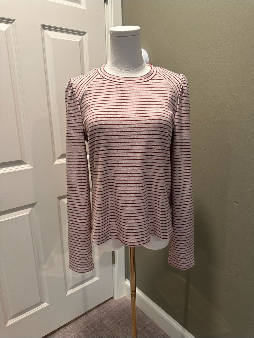 Evereve Rose and White Striped Long-Sleeve Crewneck